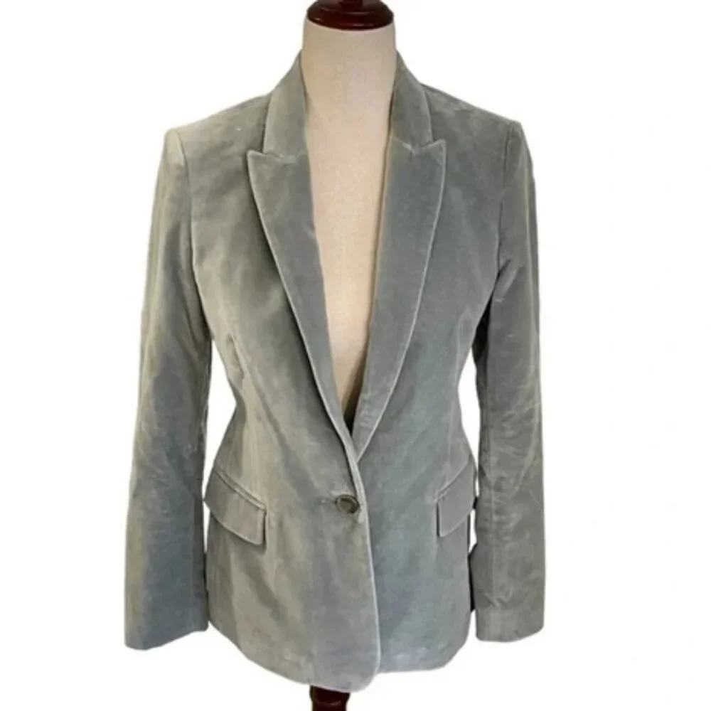 REISS Brie Velvet Blazer - Picture 2 of 16